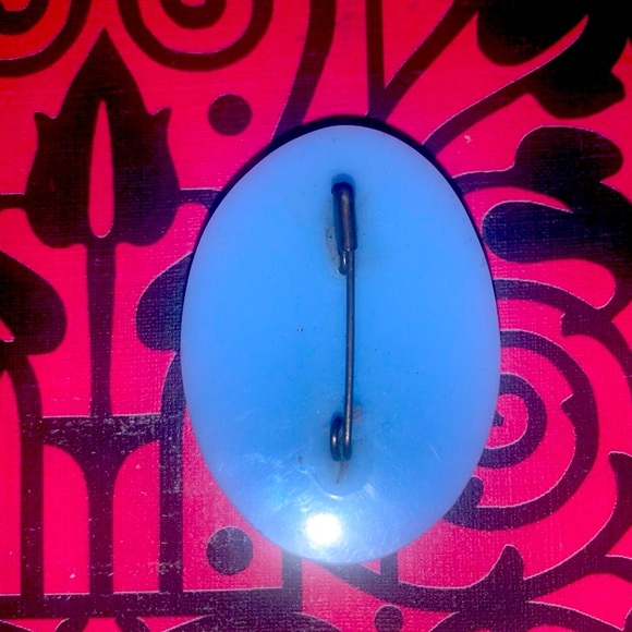 Vintage Cameo Brooch. - Picture 2 of 2